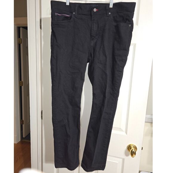 Tommy Hilfiger - Men's 36W x 30L - Black - Straight Jean - Picture 2 of 9